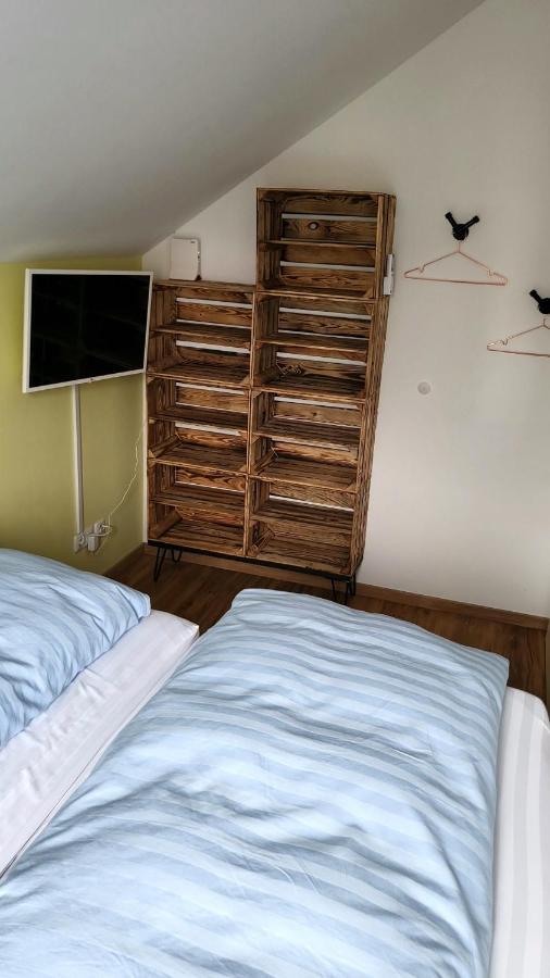 Seehaus Pippa mit Sauna&Whirlpool direkt am See Mucheln Exterior foto