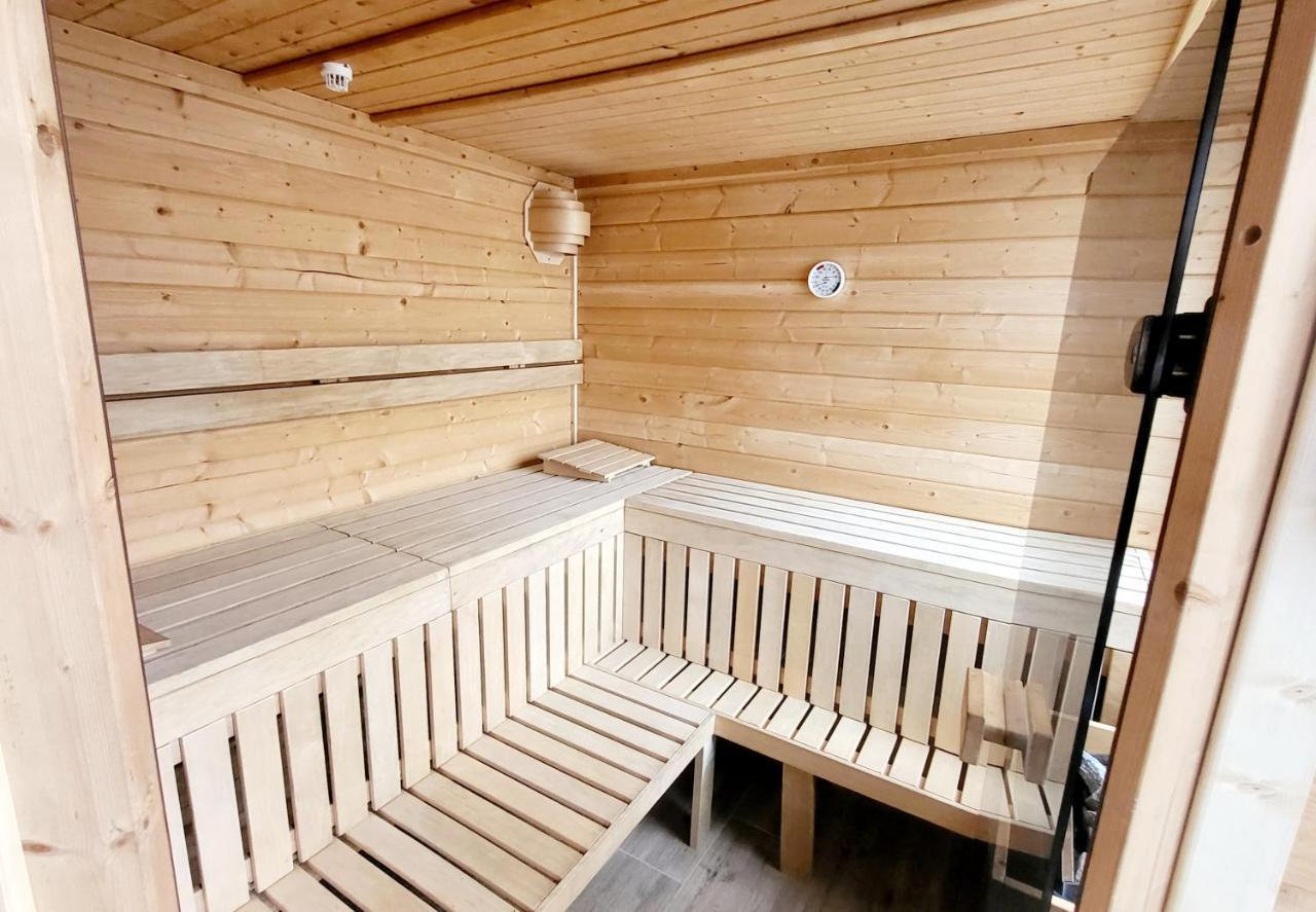 Seehaus Pippa mit Sauna&Whirlpool direkt am See Mucheln Exterior foto